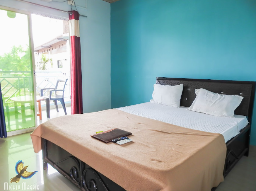 1 x Deluxe Non AC Room 